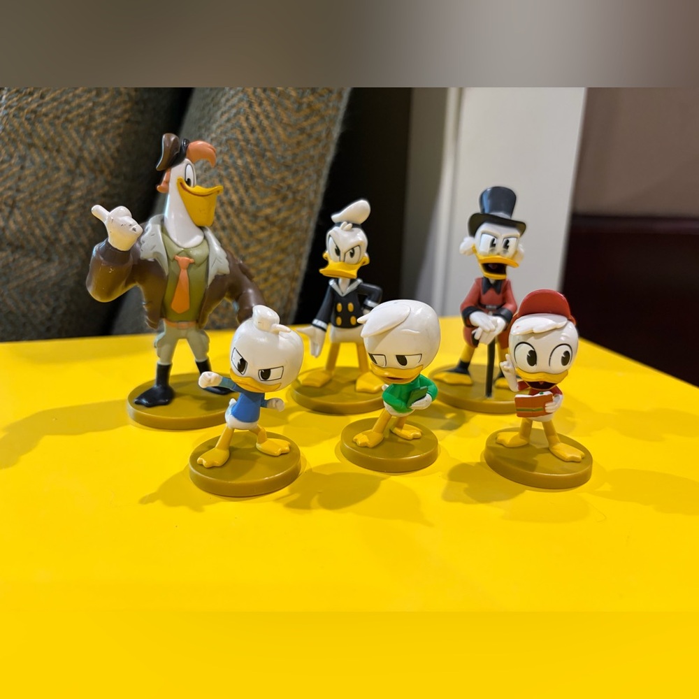 Ducktales figurines